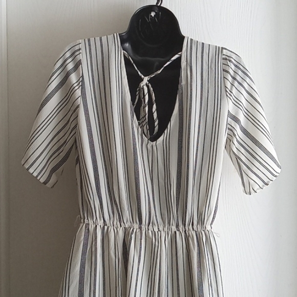 ⭐️ Host Pick⭐️ Maurices |  White/ Black Striped Asymmetrical Hemline Dress - Picture 8 of 12